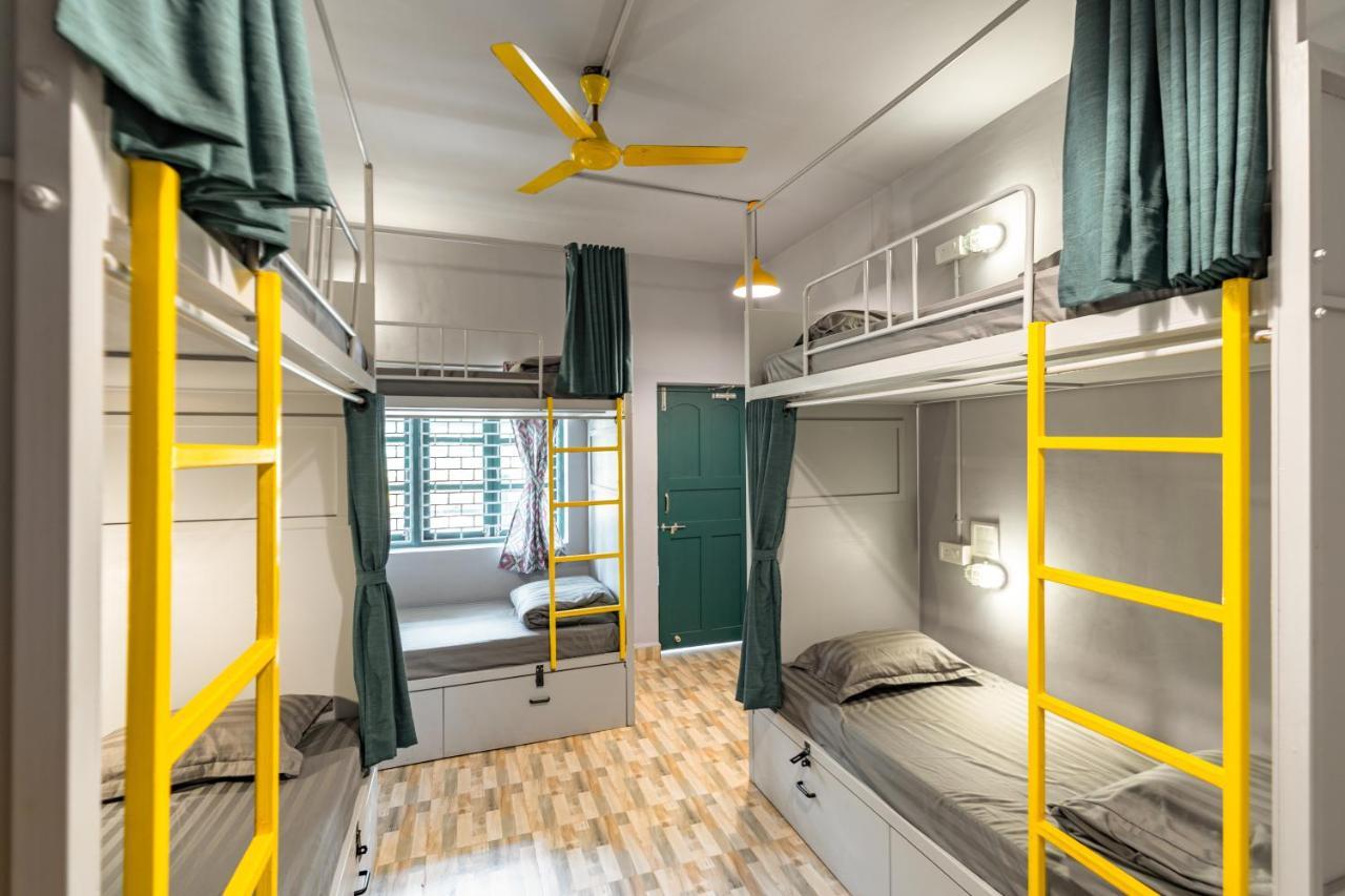 Whoopers Hostel Anjuna, Goa المظهر الخارجي الصورة