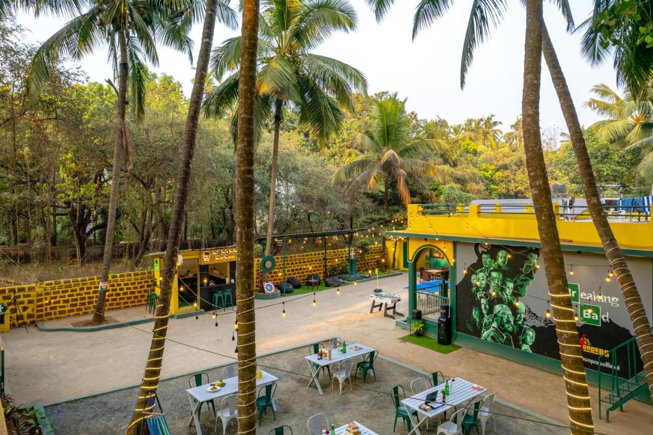 Whoopers Hostel Anjuna, Goa المظهر الخارجي الصورة